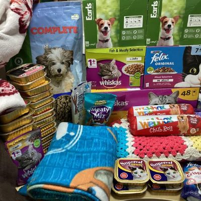 Great team effort Hawthorn! Thank you so much for all of your support for World Stray Animal Day. Your donations were very gratefully received by Pepper's Pet Rescue.